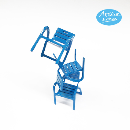 accumulation-3-petites-chaises-3d.jpg