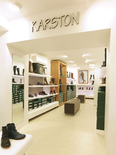 KARSTON - Magasin de chaussures à Niort (79000) - Adresse et téléphone sur  l'annuaire Hoodspot