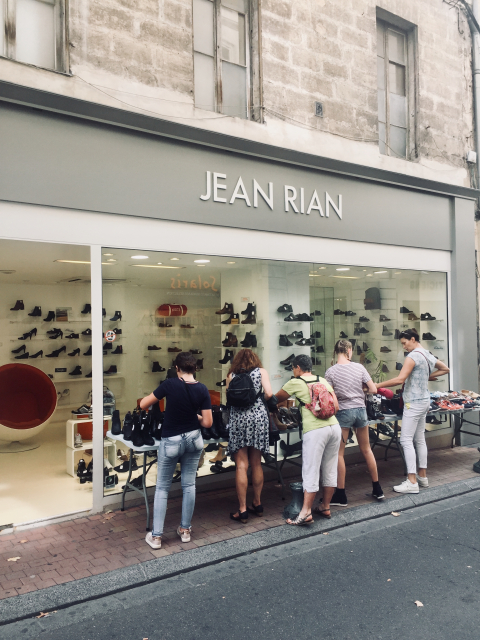 Jean Rian - Magasin de chaussures à Avignon (84000) - Adresse et téléphone  sur l'annuaire Hoodspot