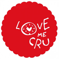 Love me cru