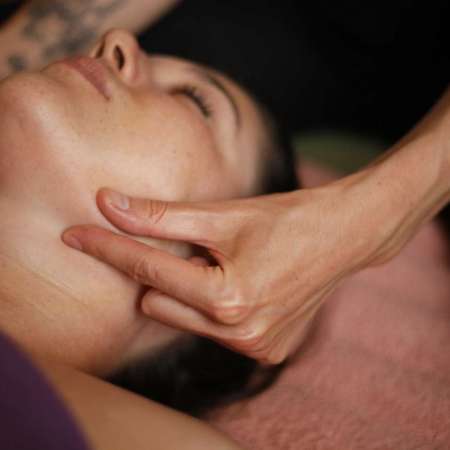 Mary Garcia-Massage Ayurvédique