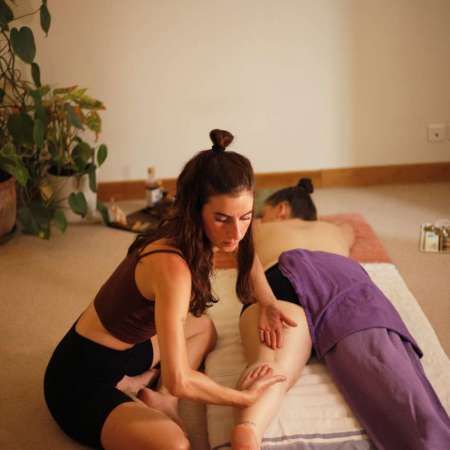 Mary Garcia-Massage Ayurvédique