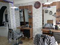 Barber shop 76